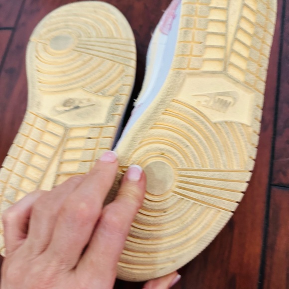 Jordan Brand Air Jordan 1 Low SE "Paint Drip" GS Men’s 8.5 Women’s 10 - Picture 8 of 10